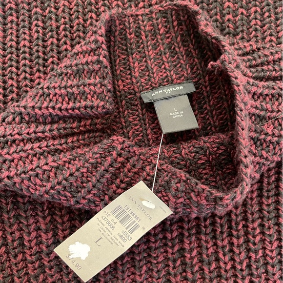 Ann Taylor Sleeveless Crochet Mock Neck Tunic Sweater Burgundy New Tags Large - Picture 3 of 3